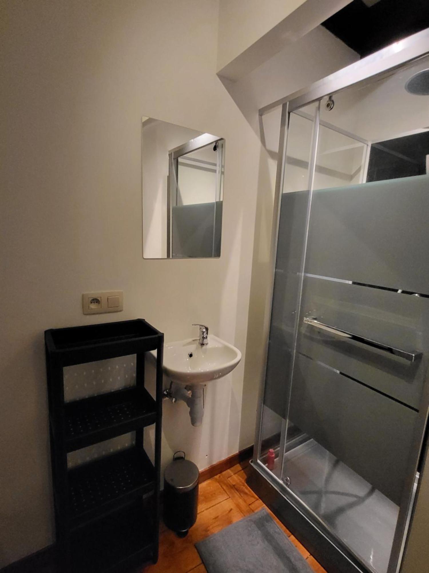 Viktoria Hostel Antwerpen Phòng bức ảnh